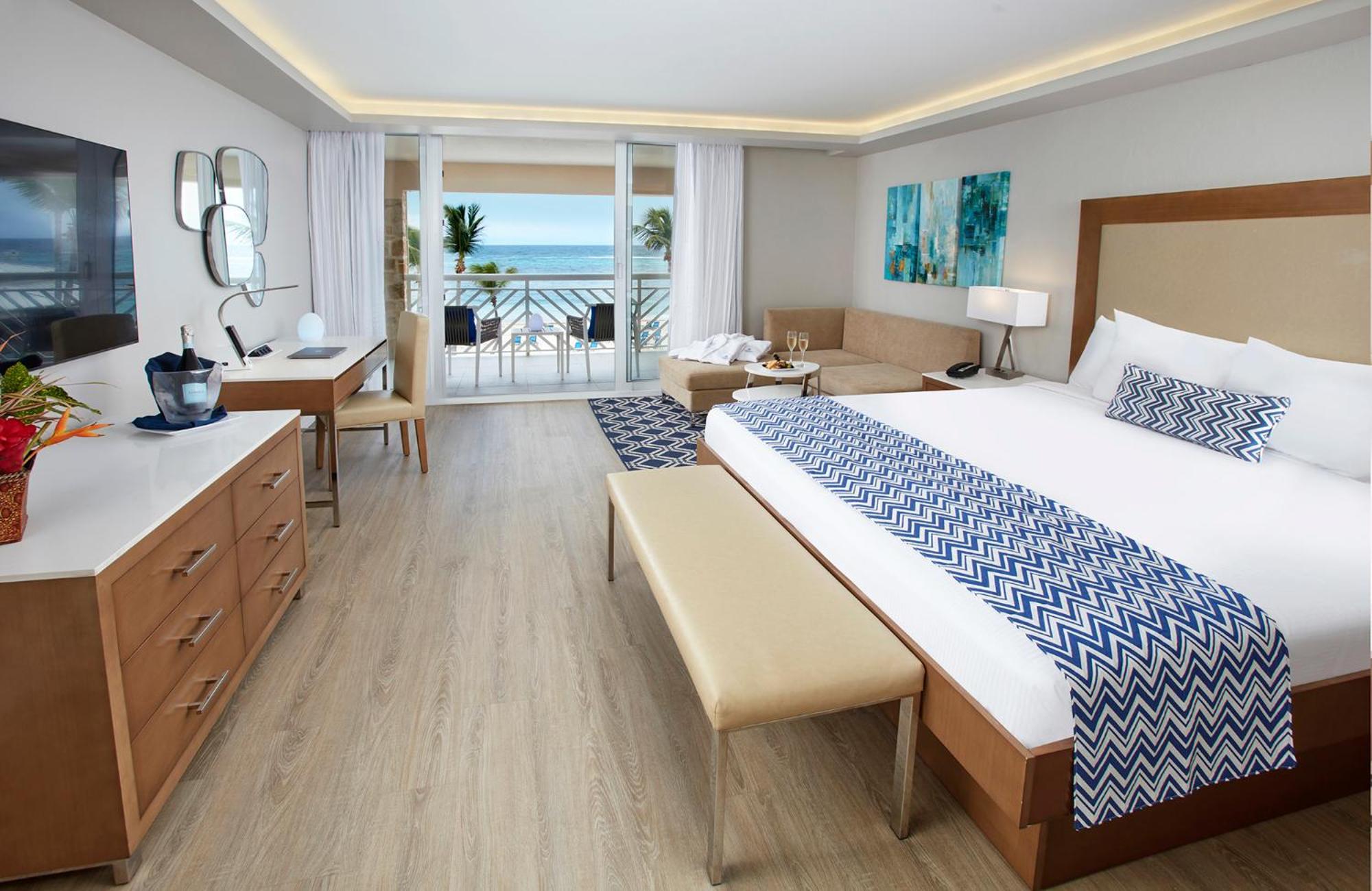 ホテル Oceans At Divi Carina Bay - Adults Only クリスチャンステッド エクステリア 写真